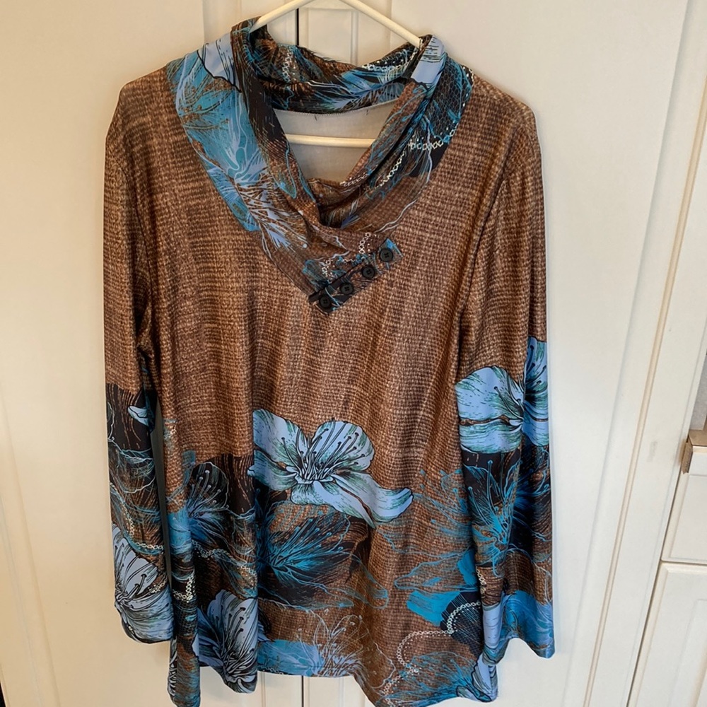 Womens tunic top